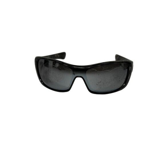 Oakley Antix Polarized Sunglasses Black Frame Gray Lenses USA Made Need new lens - Picture 1 of 6